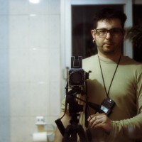 autorretrato sala de pruebas autorretrato con una hasselblad 503cw y objetivo sonnar 150mm f4